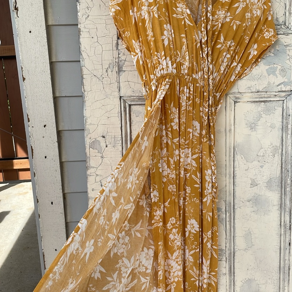 Mustard Seed Yellow (W/ POCKETS) and White Floral Sundress (small) - Picture 7 of 12